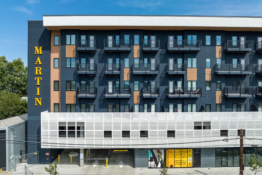 835 E Main St, Louisville, KY for lease - Building Photo - Image 3 of 5