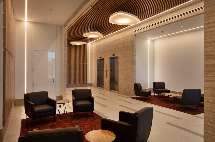 5125 Texoma Medical Center Dr, Denison, TX for lease - Interior Photo - Image 2 of 3