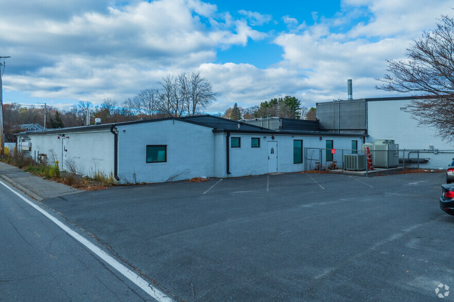 179 Brook St, Clinton, MA for sale - Primary Photo - Image 1 of 1