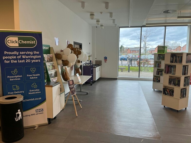 Lingley Green Ave, Warrington for lease - Interior Photo - Image 2 of 13