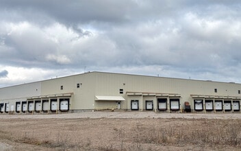 2253 Air Park Rd, Rhinelander, WI for lease Building Photo- Image 1 of 6