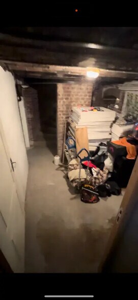 Retail in Paris for sale - Building Photo - Image 3 of 5