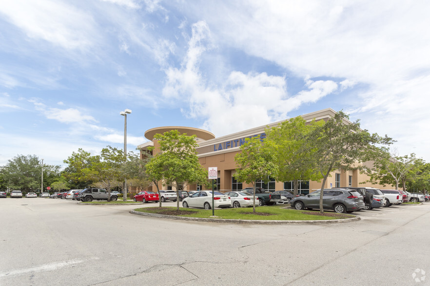 14100 SW 8th St, Miami, FL for sale - Primary Photo - Image 1 of 1