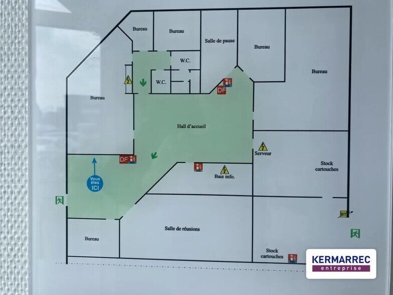 Flex in Cesson-Sévigné for lease - Building Photo - Image 2 of 8