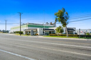 1700 N Main St, Orange CA - Industrial Property