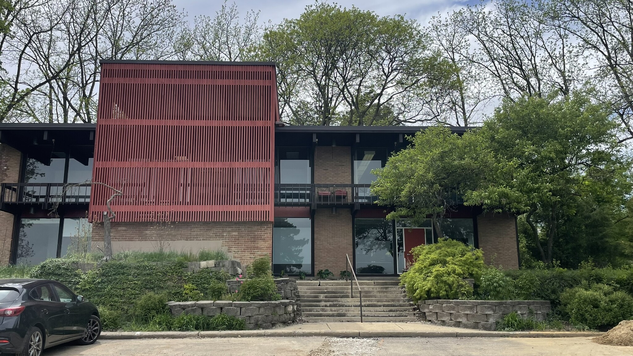 2082-2084 S State St, Ann Arbor, MI for lease Building Photo- Image 1 of 13