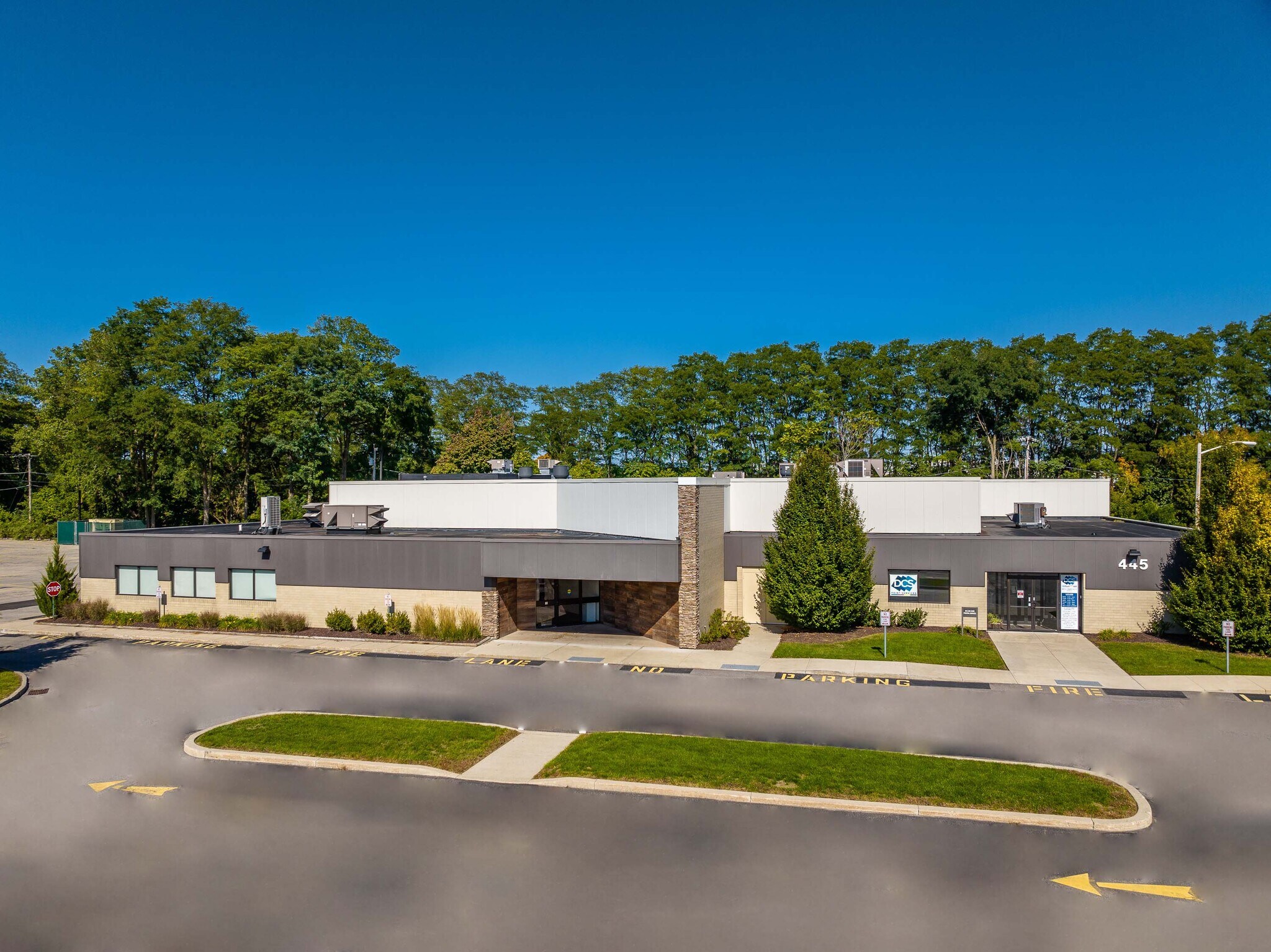 445 W Commercial St, East Rochester, NY for sale Primary Photo- Image 1 of 1