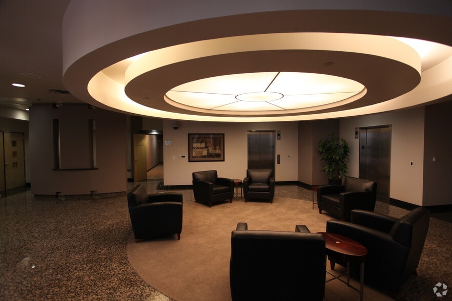 7690 W Cheyenne Ave, Las Vegas, NV for sale - Building Photo - Image 3 of 10