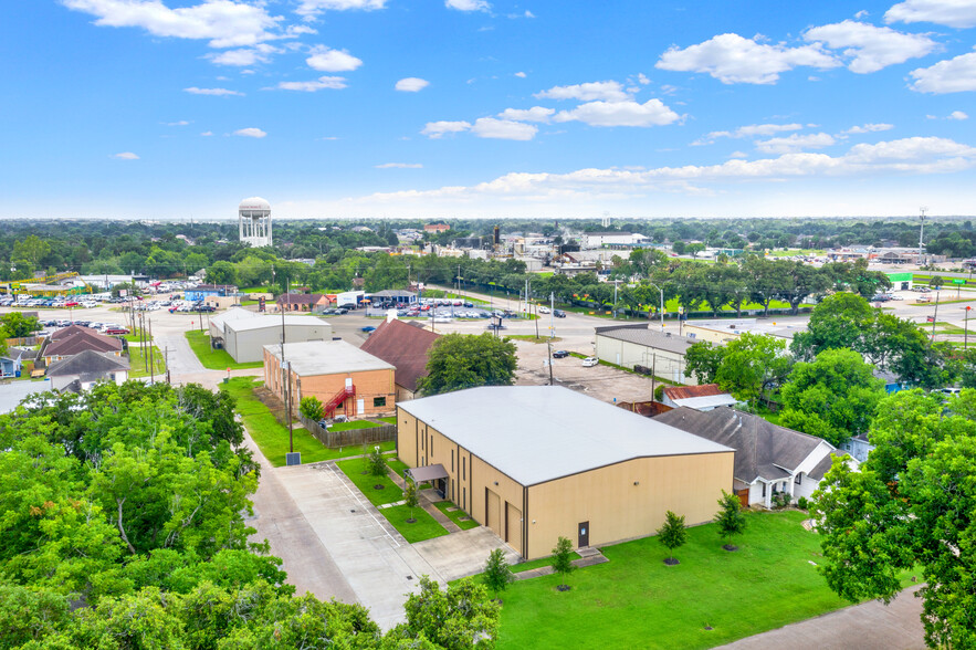 1300 El Paso St, South Houston, TX for sale - Building Photo - Image 1 of 14