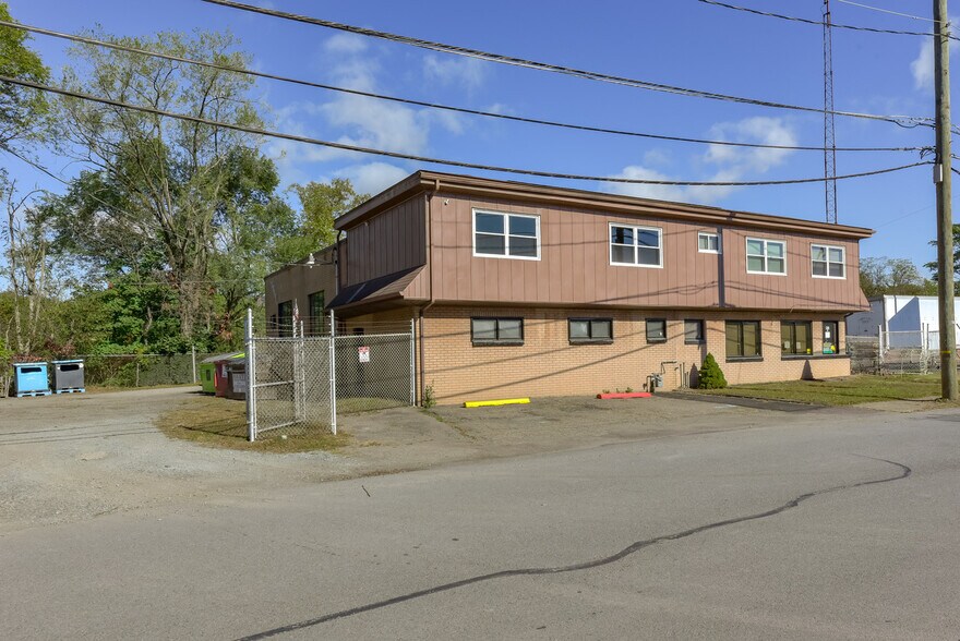 77 N Market St, Nanticoke, PA for sale - Building Photo - Image 2 of 38