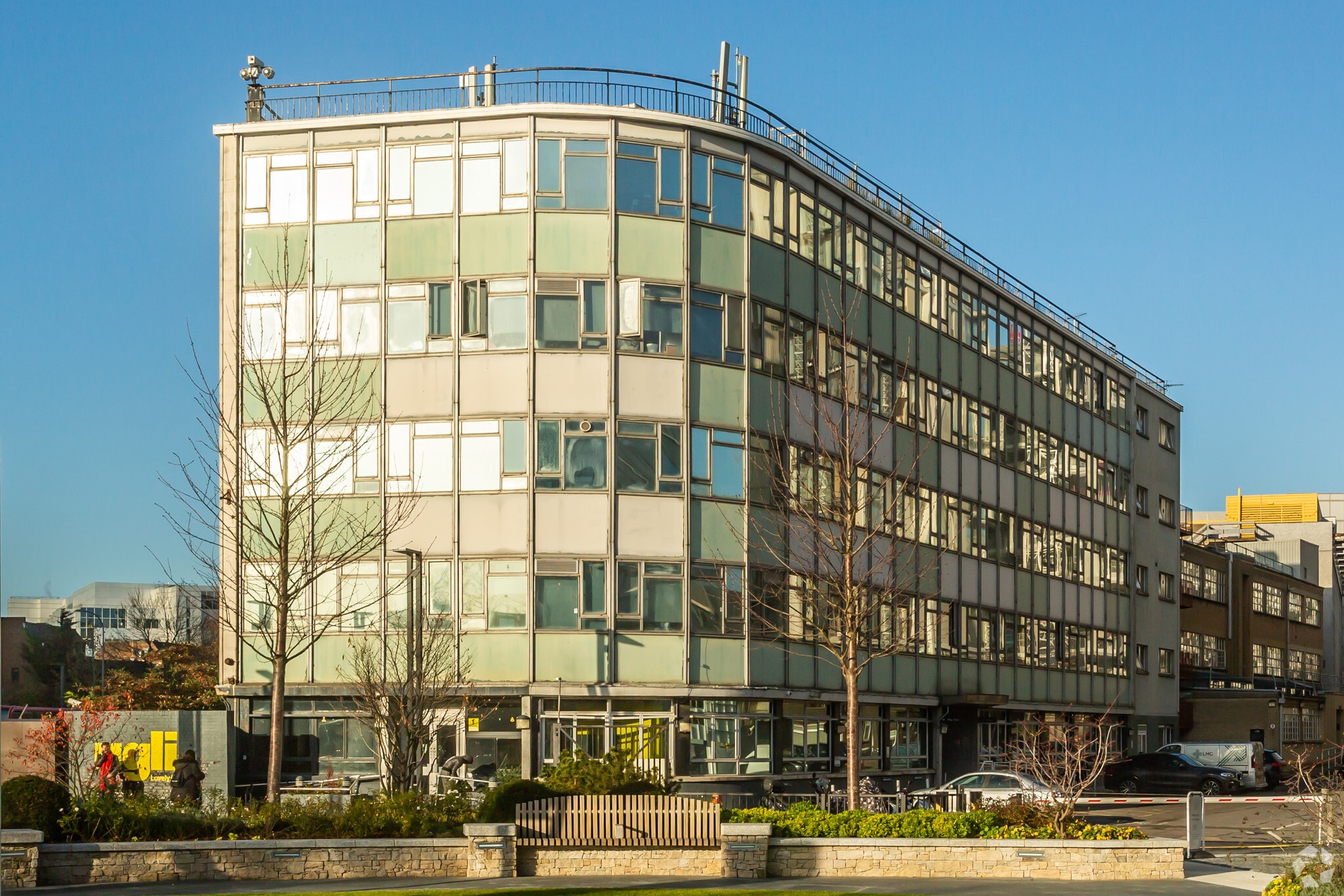 56 Wood Ln, London for sale Building Photo- Image 1 of 1