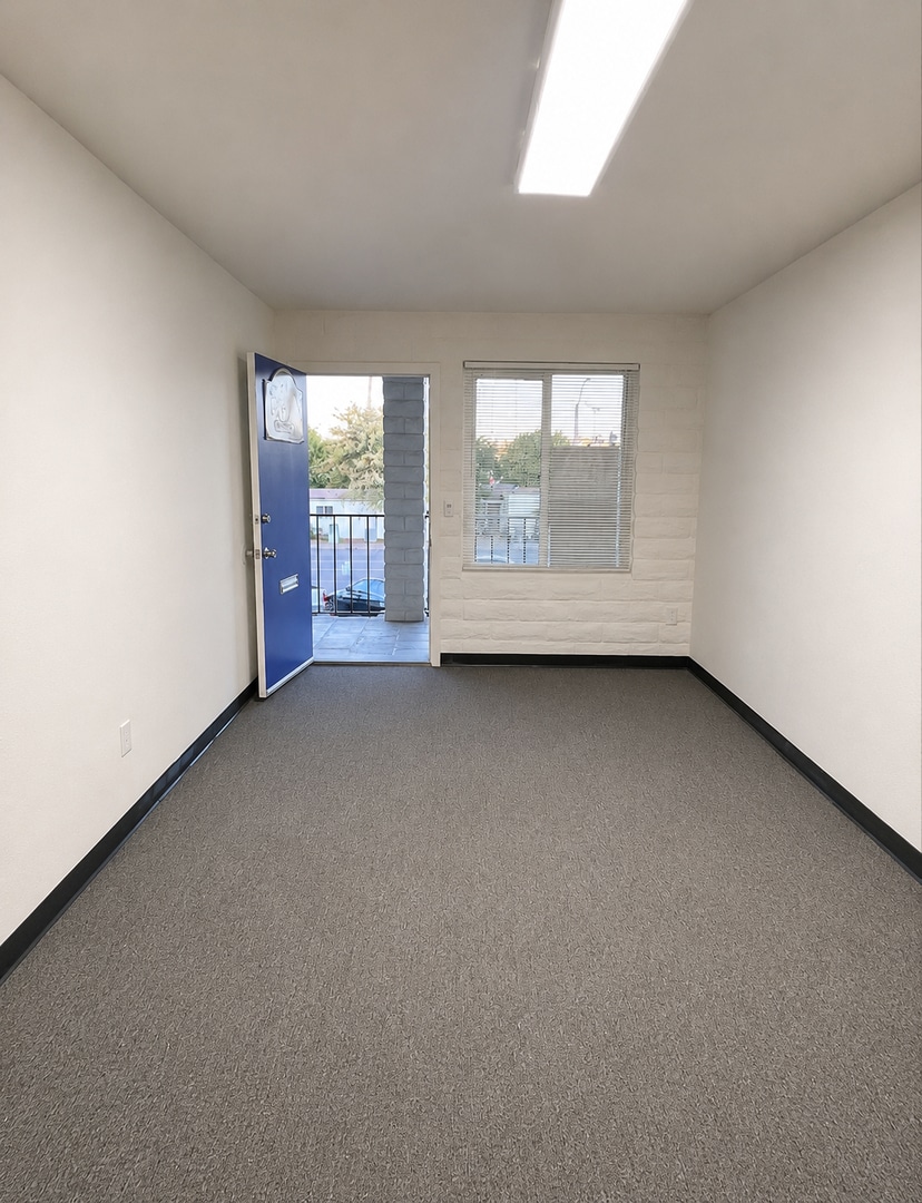 610 W 9th Ave, Escondido, CA for lease Interior Photo- Image 1 of 2