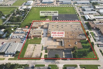 4200 W Harry St, Wichita, KS - AERIAL  map view