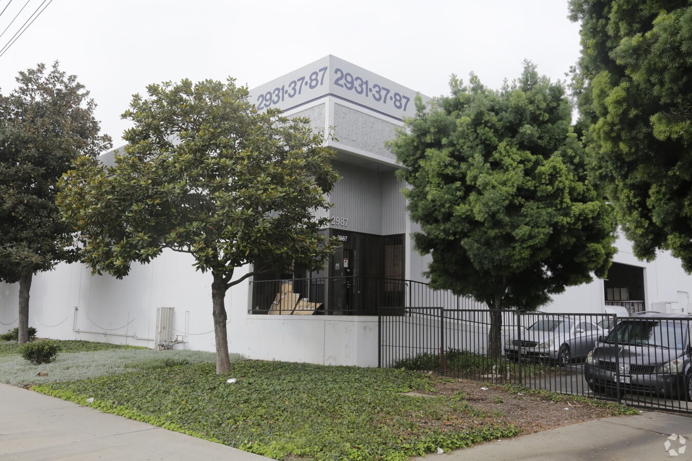 2931 S Alameda St, Los Angeles, CA 90058