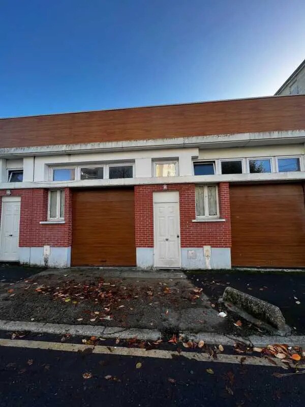 Flex in Meaux for sale Building Photo- Image 1 of 13