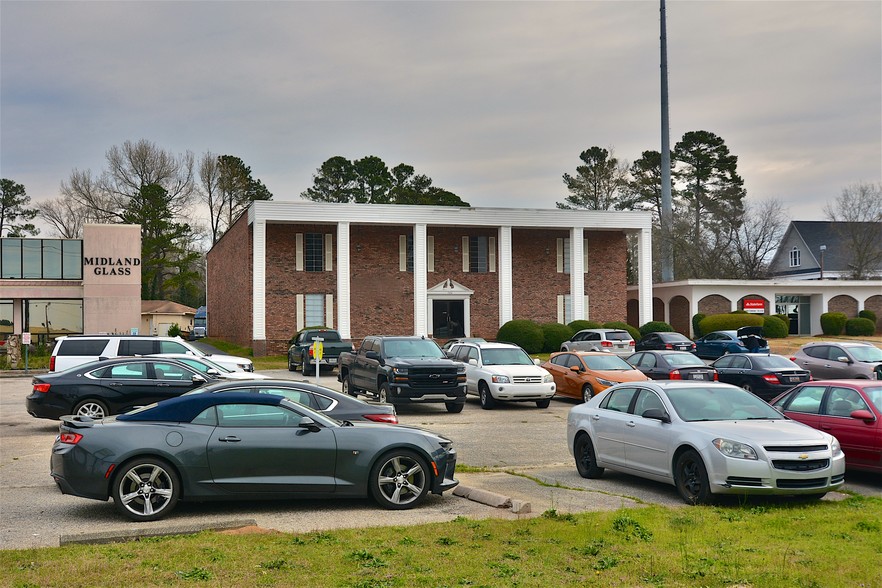 7356 Garners Ferry Rd, Columbia, SC for lease - Building Photo - Image 2 of 9