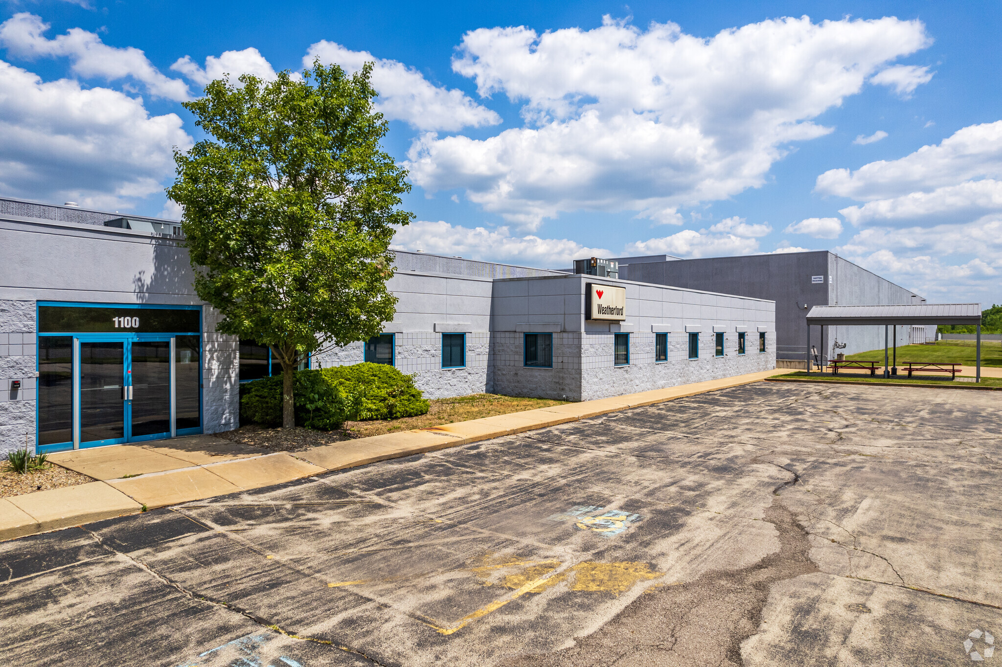 1100 Performance Pl, Youngstown, OH for sale Building Photo- Image 1 of 1