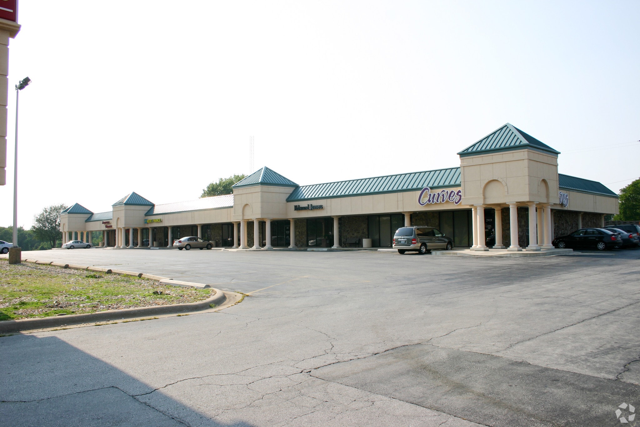 2901-2919 E 4th St, Joplin, MO for sale Primary Photo- Image 1 of 1