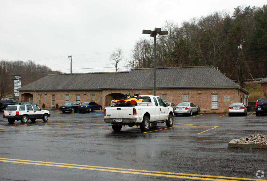 600 Prestige Park Dr, Hurricane, WV for lease - Building Photo - Image 3 of 3