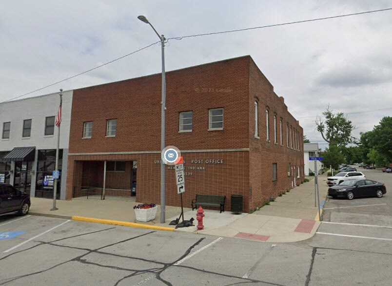 101 N Broadway St, Mentone, IN for sale Primary Photo- Image 1 of 1