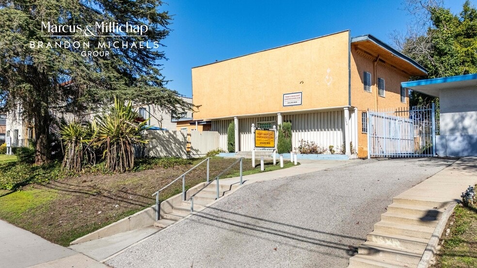 2255 W Adams Blvd, Los Angeles, CA for sale - Building Photo - Image 2 of 8