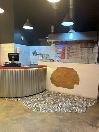 More details for Retail for Lease