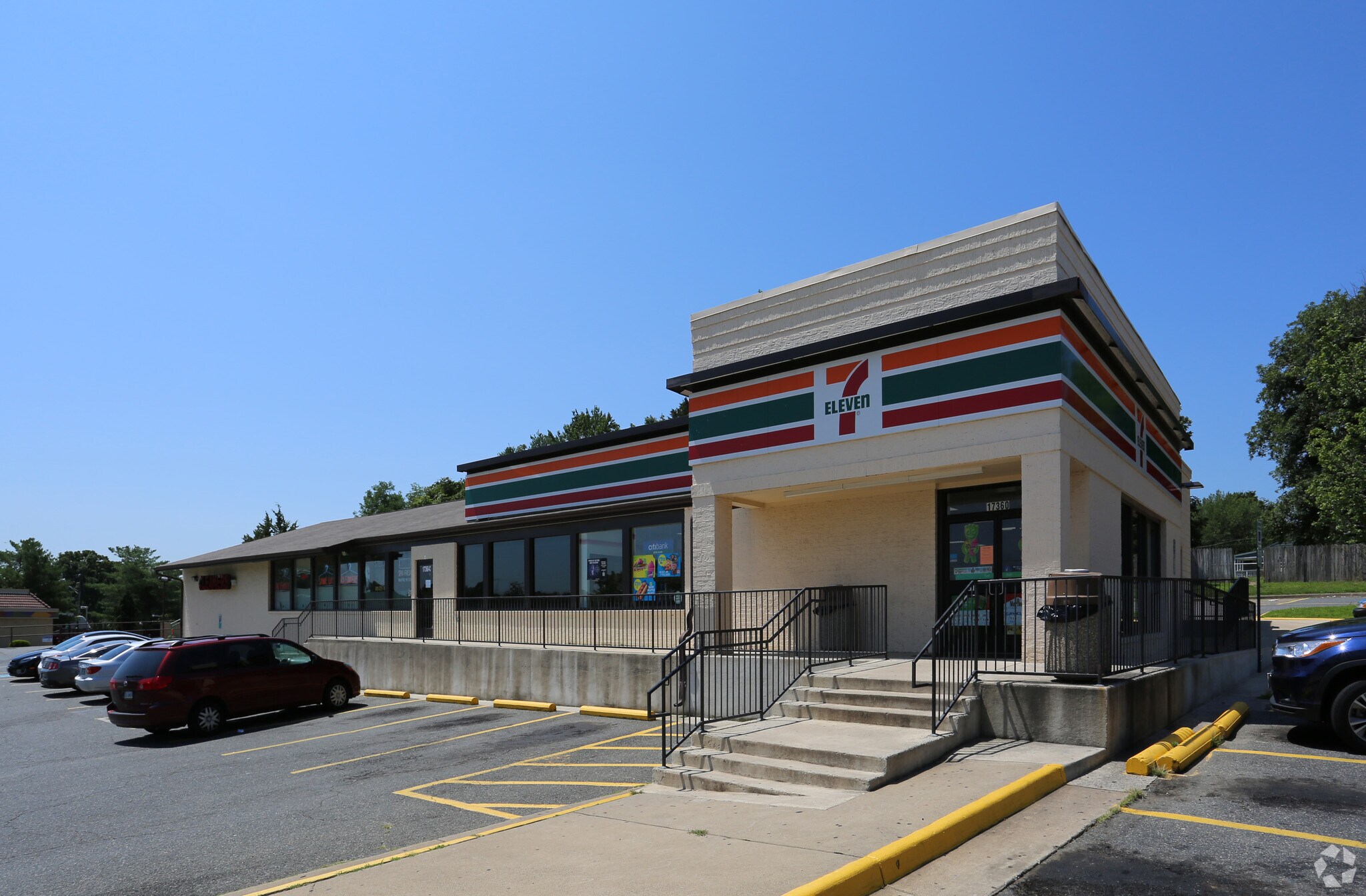 17360 Dumfries Rd, Dumfries, VA for lease Building Photo- Image 1 of 7
