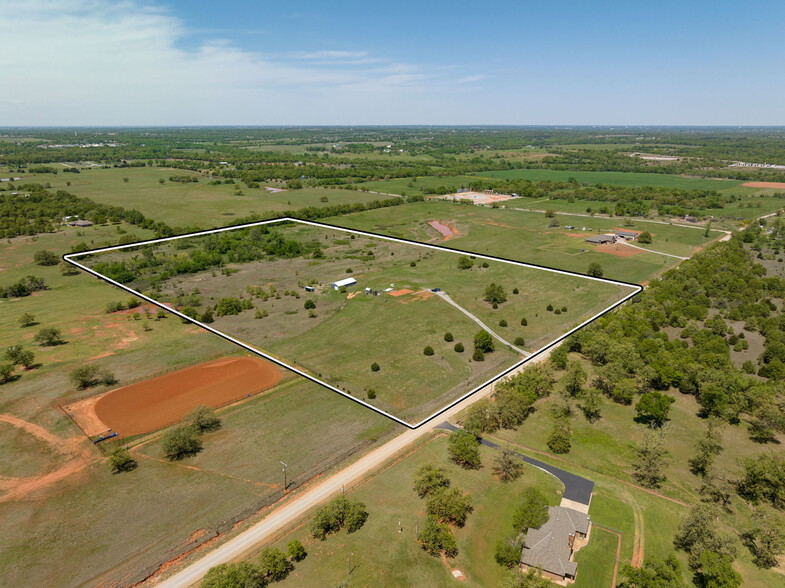 21787 Meridian Ave, Blanchard, OK for sale - Building Photo - Image 1 of 1