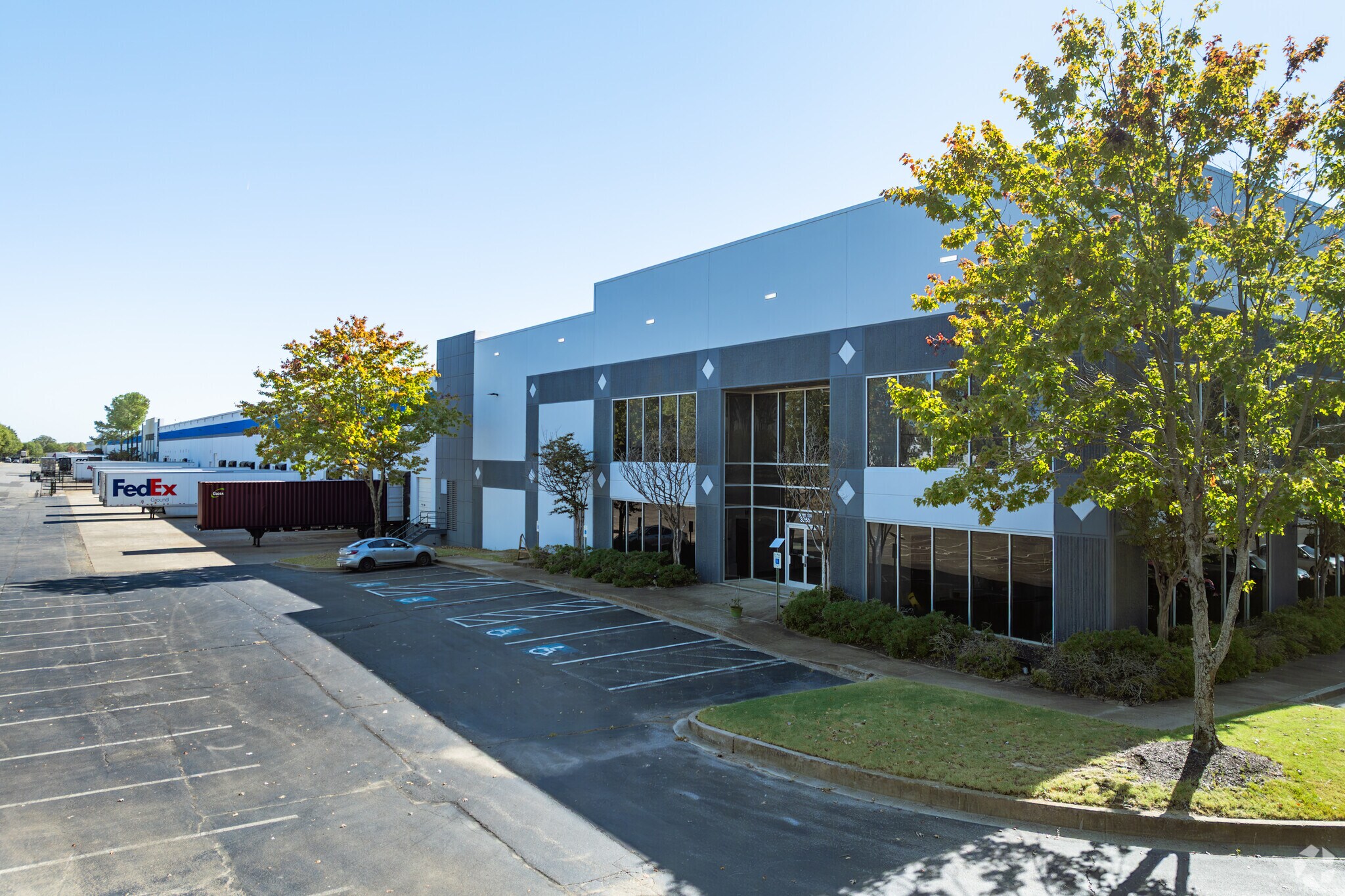 3955 E Holmes Rd, Memphis, TN for sale Primary Photo- Image 1 of 1