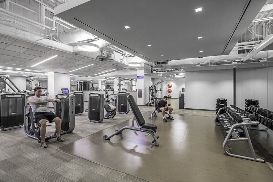 5847 San Felipe St, Houston, TX for lease - Interior Photo - Image 2 of 15