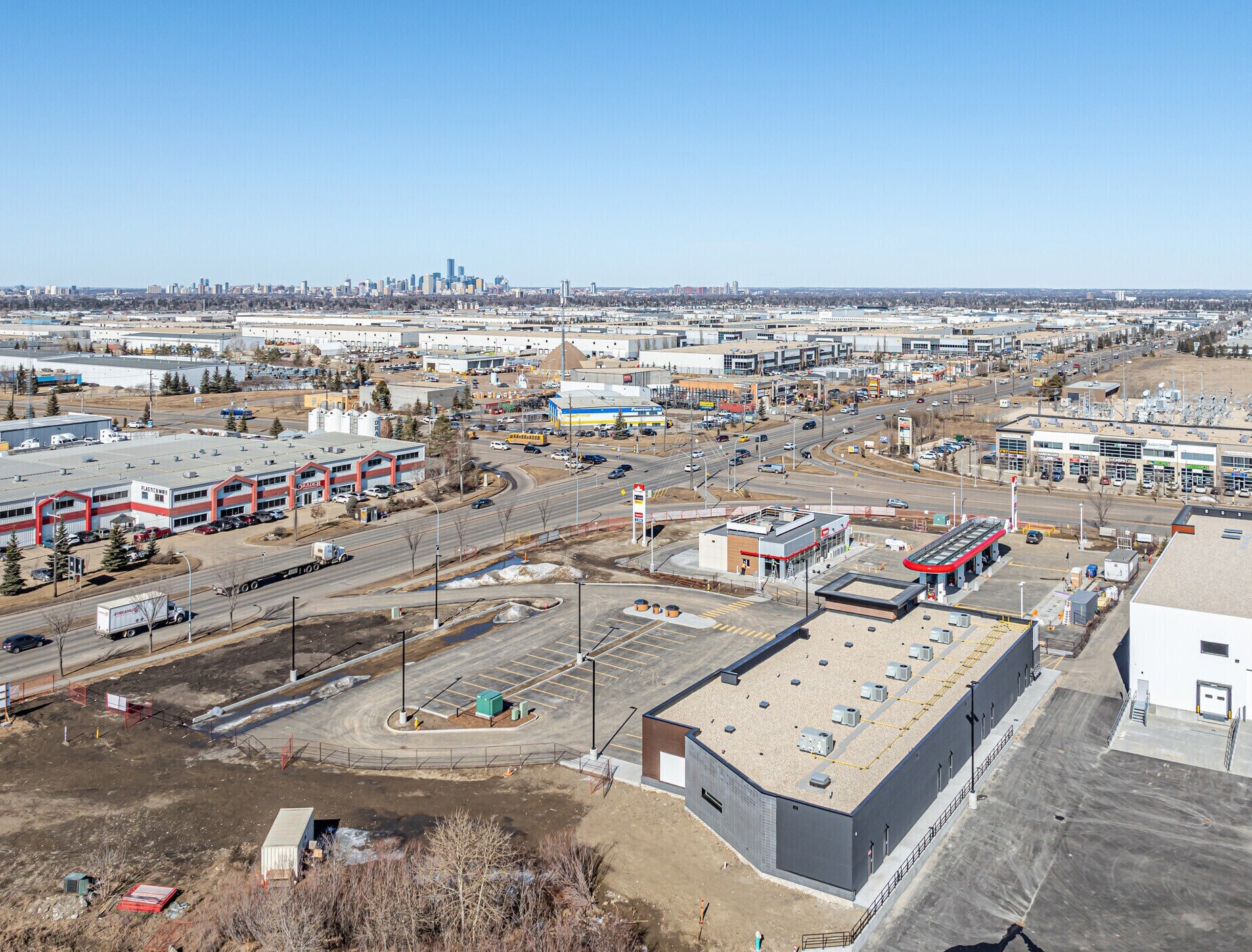 4905 Roper Rd NW, Edmonton, AB for sale Primary Photo- Image 1 of 2