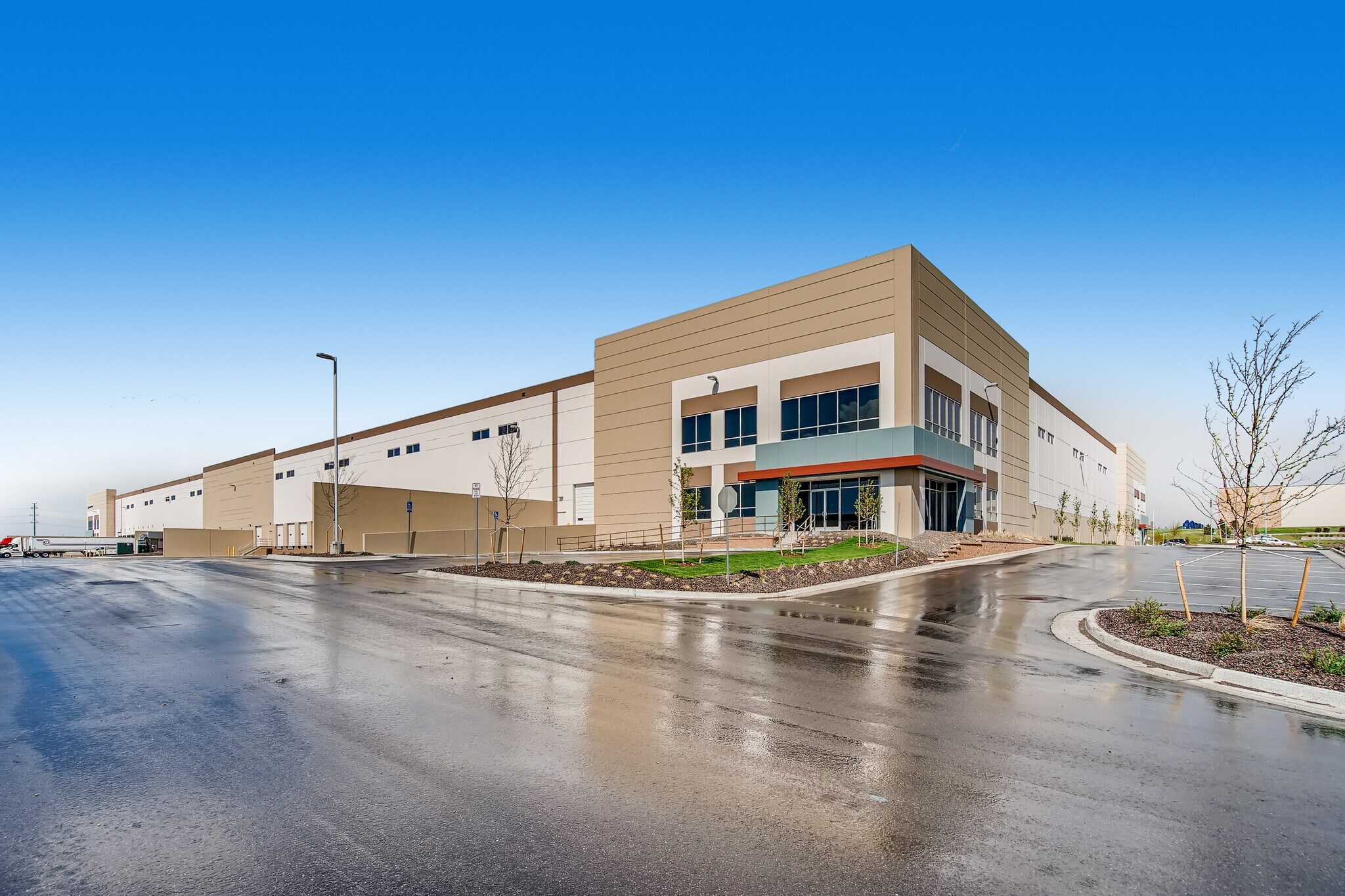 19900 E 23rd Ave, Aurora, CO for sale Building Photo- Image 1 of 1