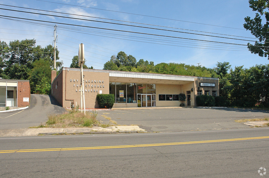 211 Riverside Ave, Bristol, CT for sale - Primary Photo - Image 1 of 1