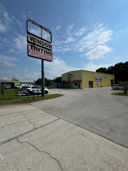 1644 Land O Lakes Blvd, Lutz, FL for lease - Building Photo - Image 1 of 17