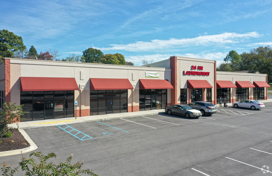 11823 Memorial Pky, Huntsville, AL for lease - Primary Photo - Image 1 of 5