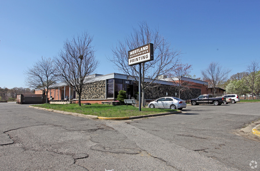 3621 Stewart Rd, Forestville, MD for lease - Primary Photo - Image 1 of 3