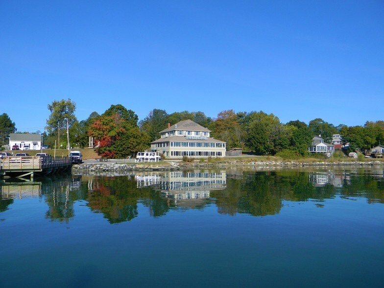 15 Water St, Wiscasset, ME for sale - Building Photo - Image 1 of 1