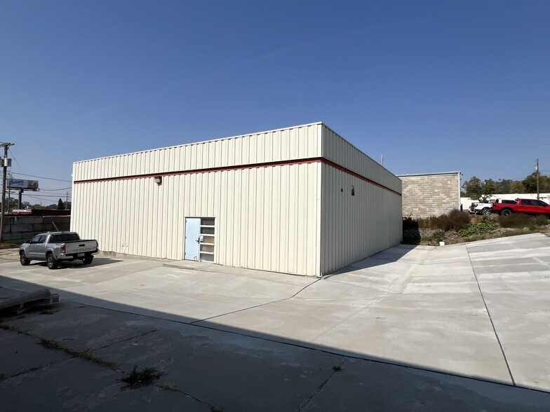 2728 84th St, Omaha, NE for lease - Primary Photo - Image 1 of 12