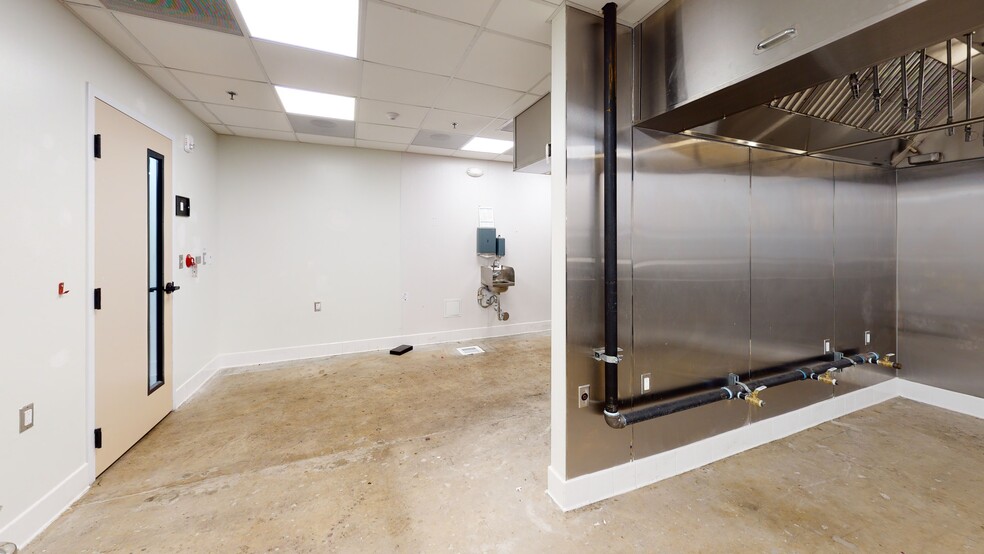 1900 E 5th St, Tempe, AZ for lease - Matterport 3D Scan - Image 3 of 15