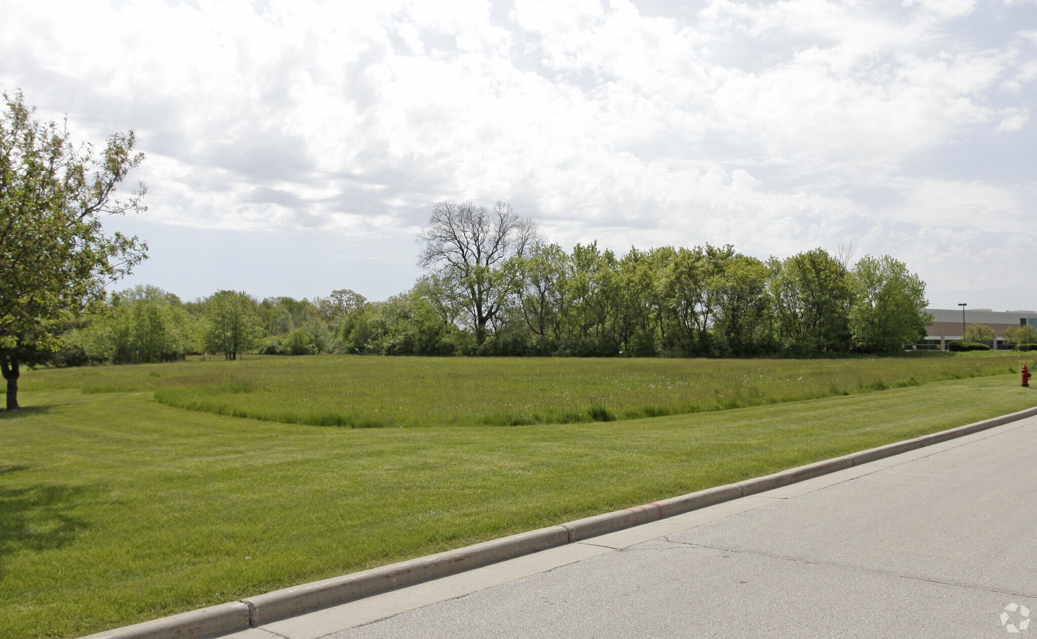 3120 Gateway Rd, Brookfield, WI for sale Primary Photo- Image 1 of 1