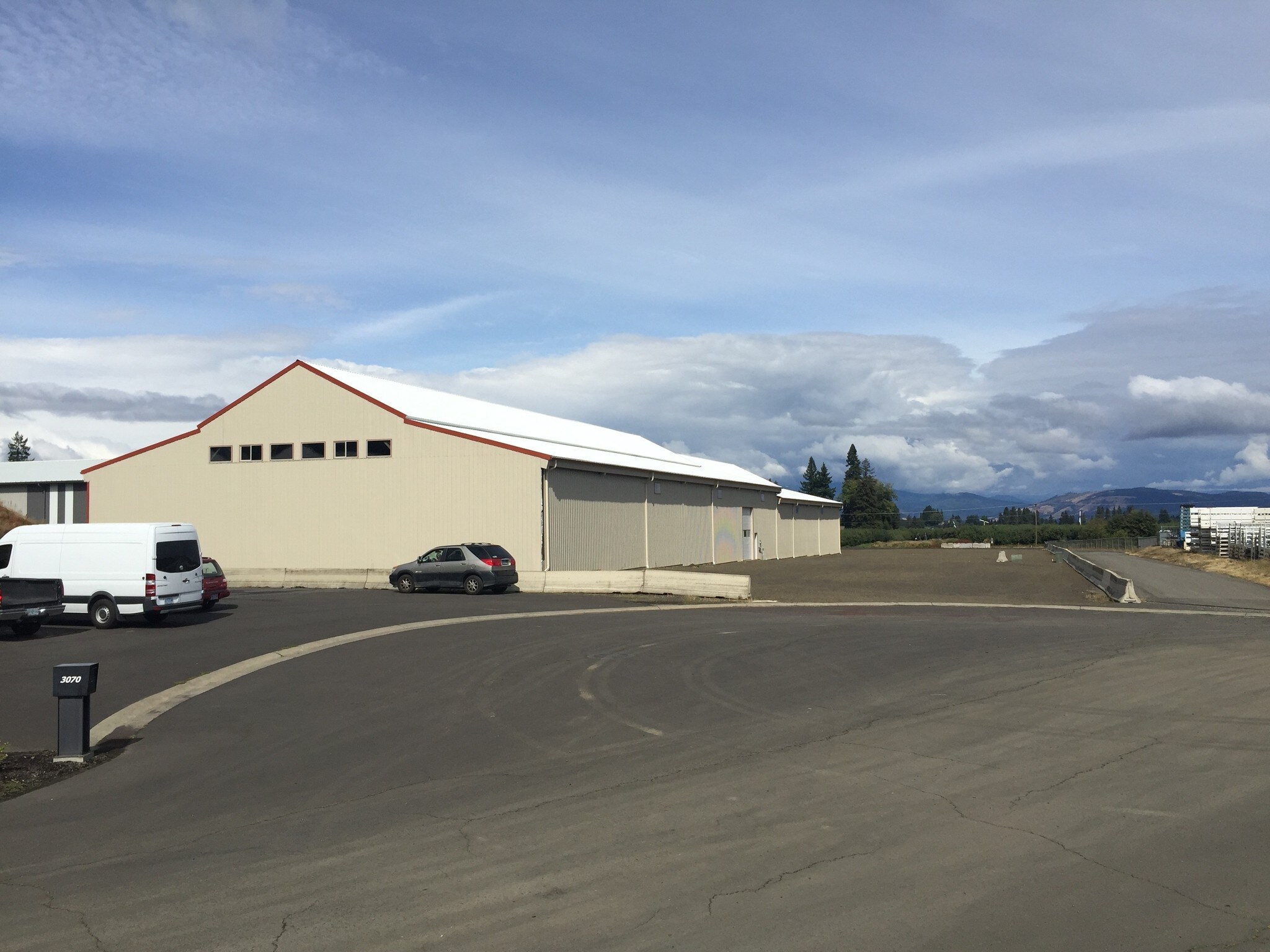 3200 Lower Mill Dr, Hood River, OR for sale Primary Photo- Image 1 of 1