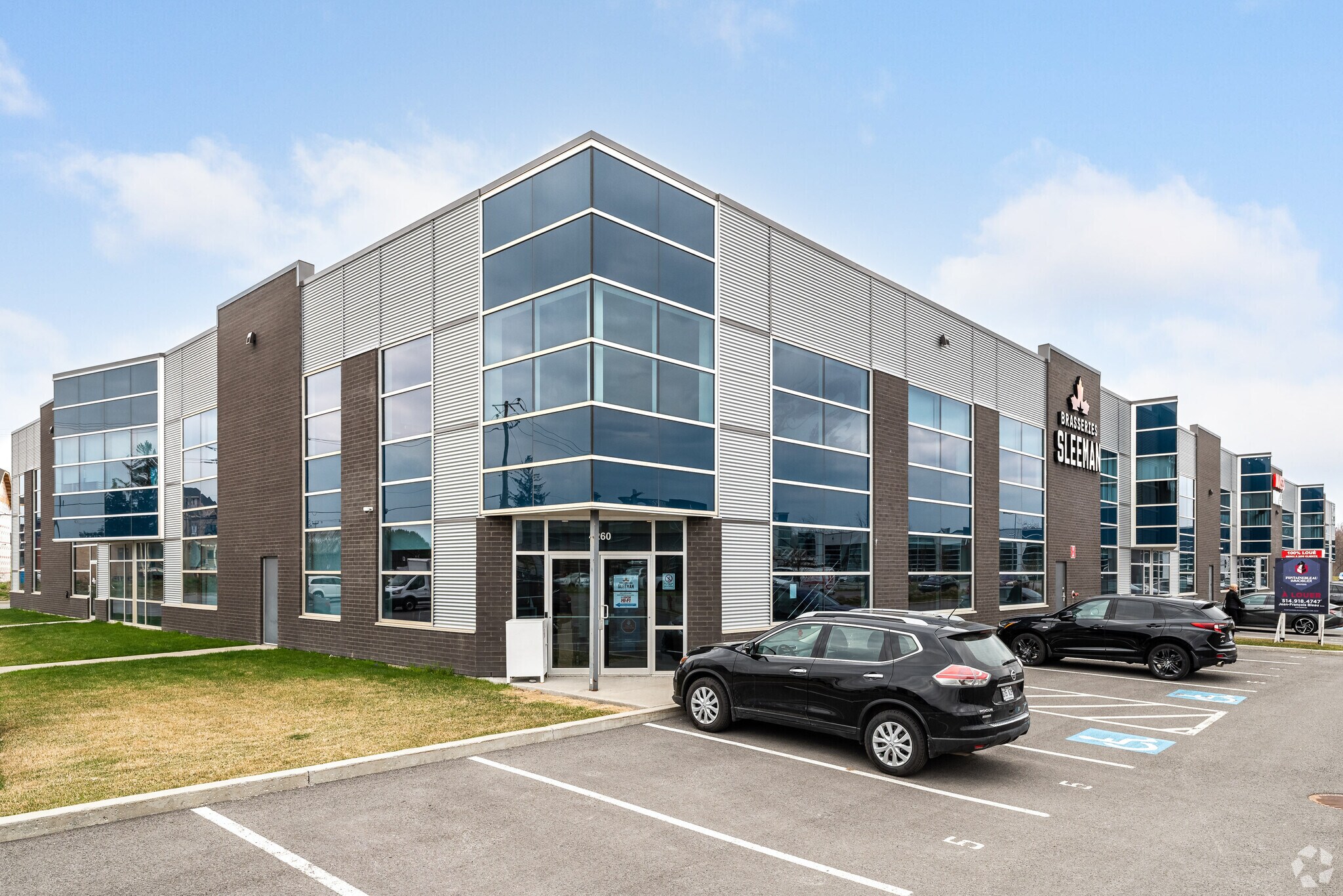 4260-4290 Rue Garand, Laval, QC for sale Primary Photo- Image 1 of 1