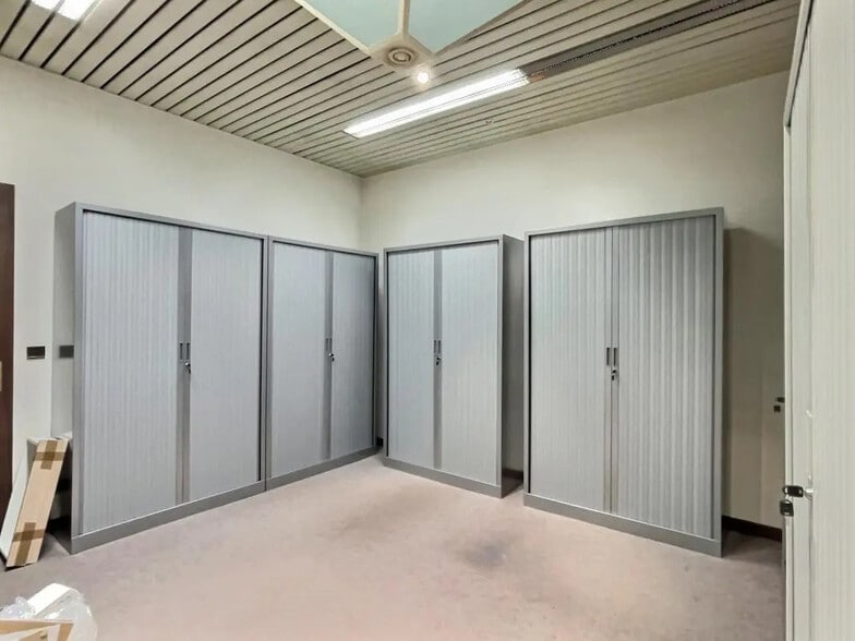 Retail in Sarreguemines for lease - Interior Photo - Image 3 of 3