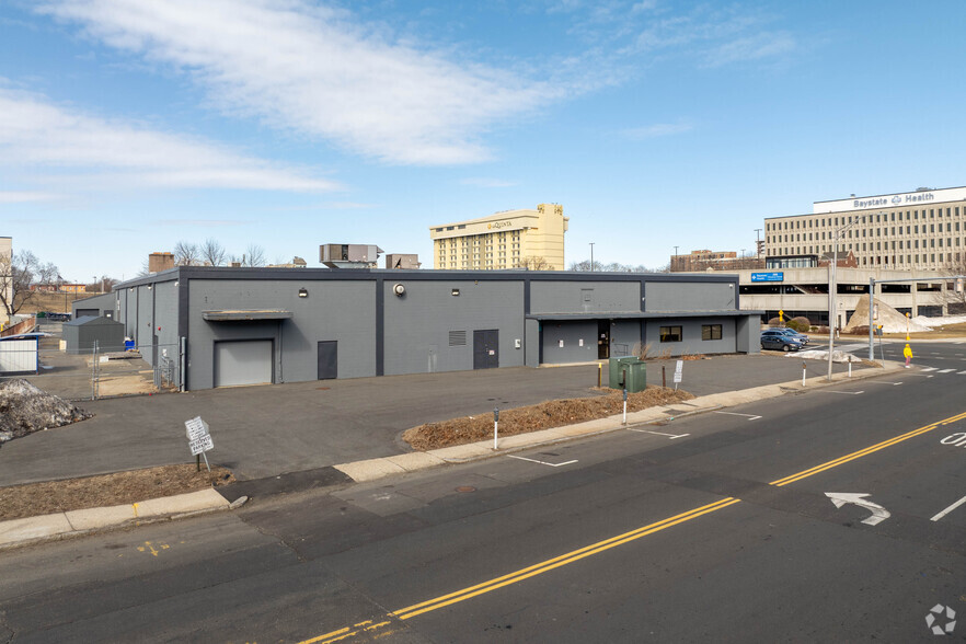 612-616 Dwight St, Springfield, MA for lease - Building Photo - Image 1 of 23