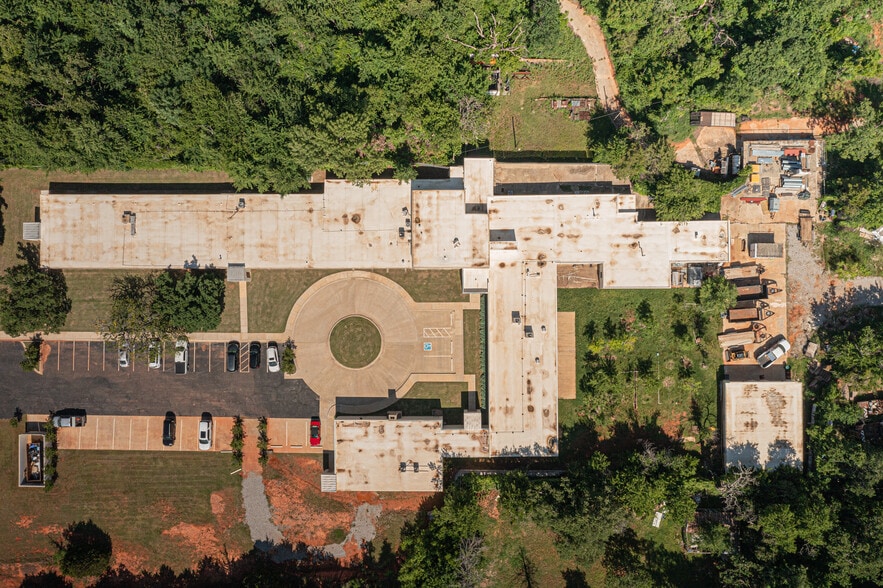 1900 NE 36th St, Oklahoma City, OK for sale - Aerial - Image 2 of 30