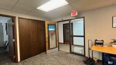 6100 Newport Rd, Portage, MI for sale Interior Photo- Image 1 of 9