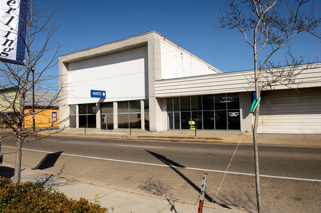 1124 N Main St, Opelousas, LA for sale Building Photo- Image 1 of 1