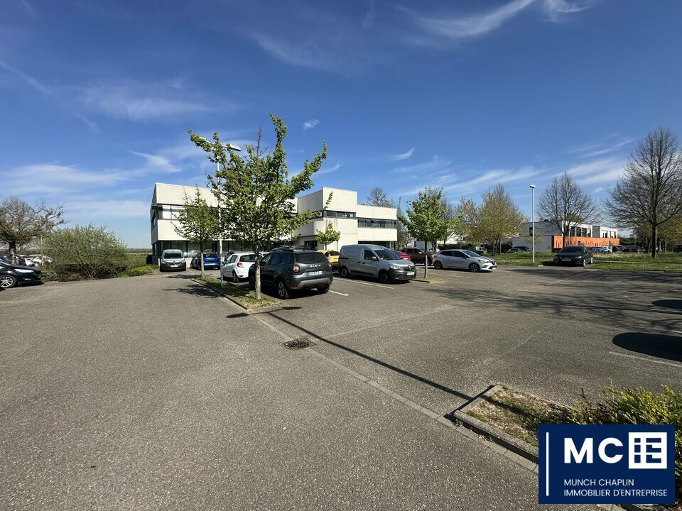 Office in Entzheim for lease Building Photo- Image 1 of 7