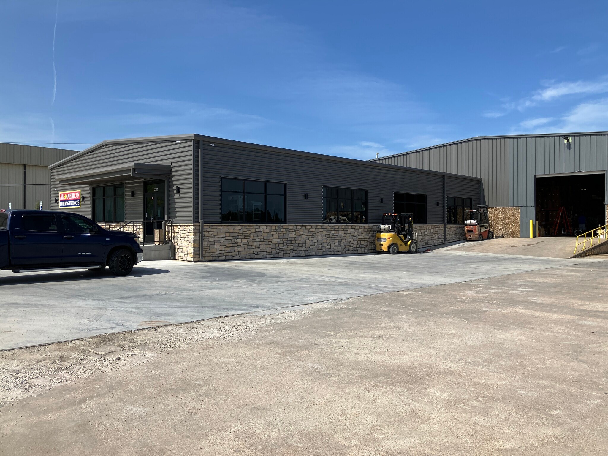 5656 S 122nd East Ave, Tulsa, OK for lease Building Photo- Image 1 of 5