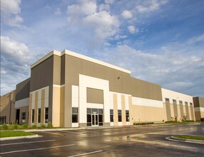 4801 Trade Access Blvd, Hazelwood, MO for lease Building Photo- Image 1 of 2